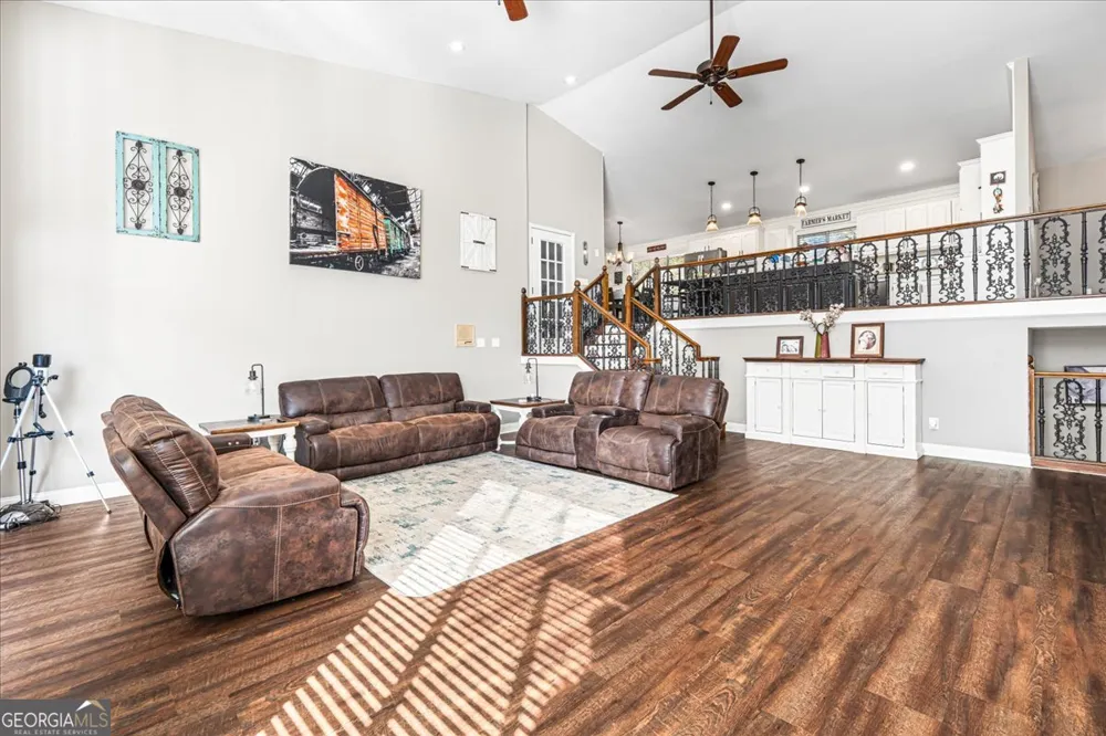 230 Tucker RD Warner Robins, GA 31088