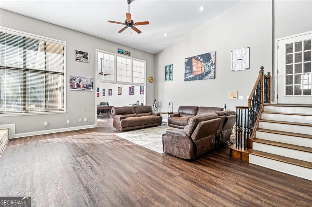 230 Tucker RD Warner Robins, GA 31088