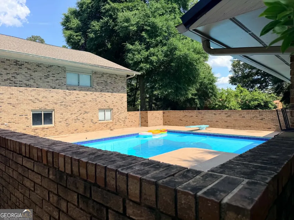 230 Tucker RD Warner Robins, GA 31088
