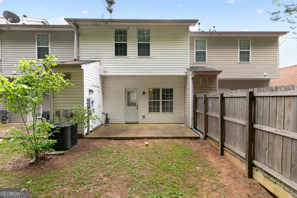 1972 Drennon AVE Austell, GA 30106