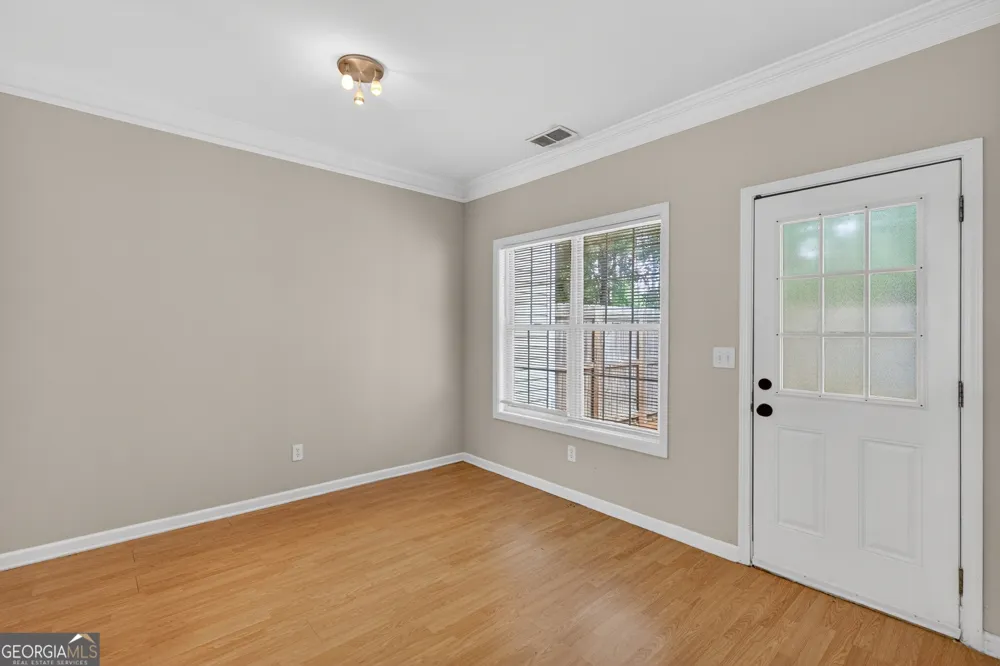 1972 Drennon AVE Austell, GA 30106