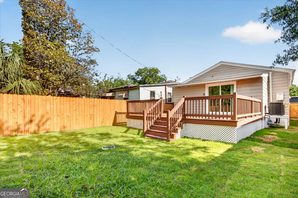 1011 Richards ST Savannah, GA 31415