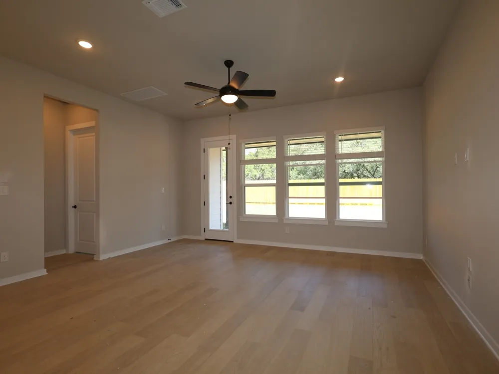 192 Bishop Wood Road Dripping Springs, TX 78620