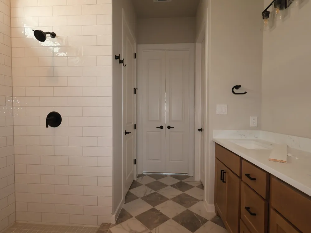 192 Bishop Wood Road Dripping Springs, TX 78620