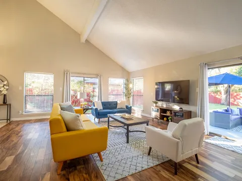 11618 Sherwood Forest