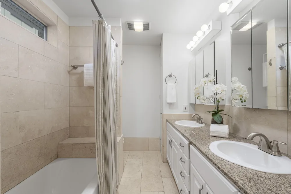 4912 Avenue G Austin, TX 78751