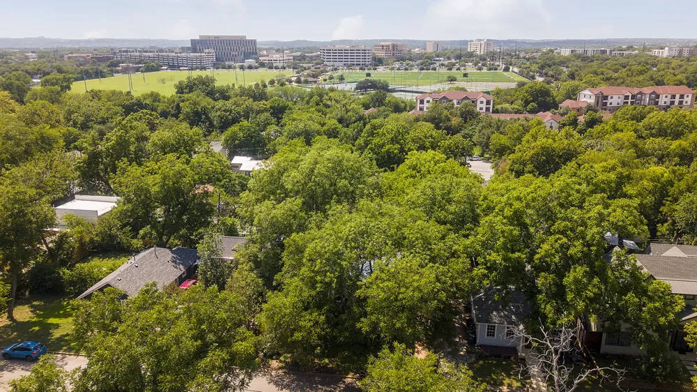4912 Avenue G Austin, TX 78751