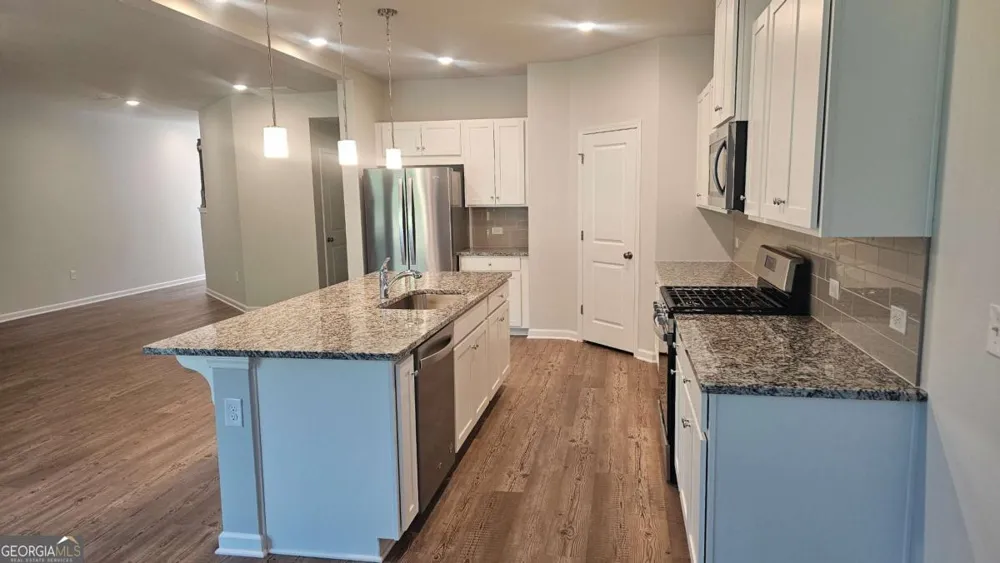 104 Green Love LN Grayson, GA 30017