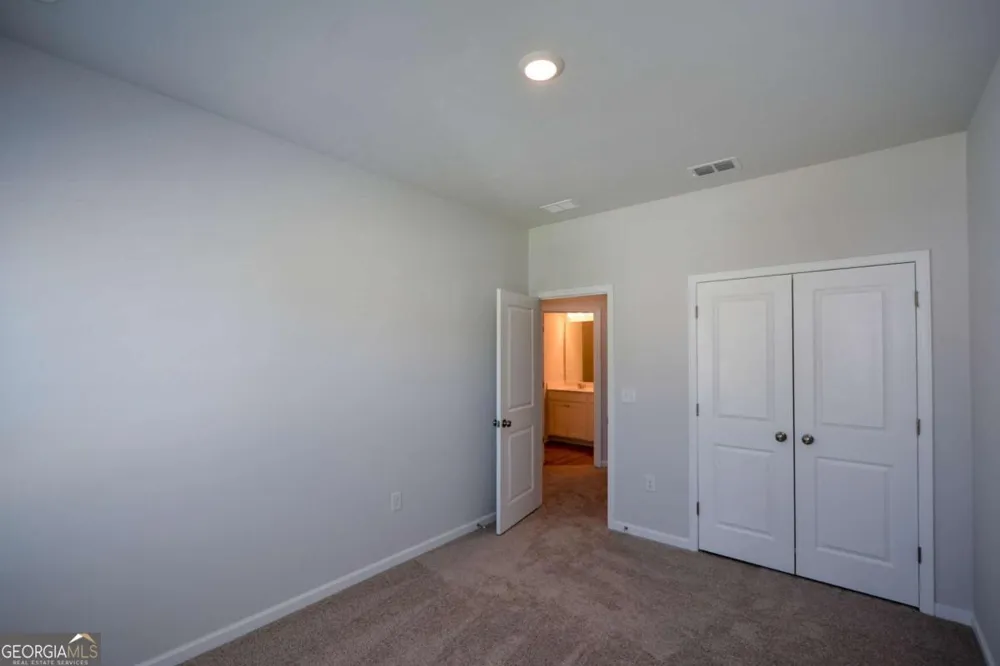 104 Green Love LN Grayson, GA 30017