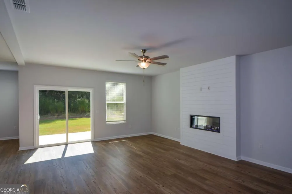 104 Green Love LN Grayson, GA 30017