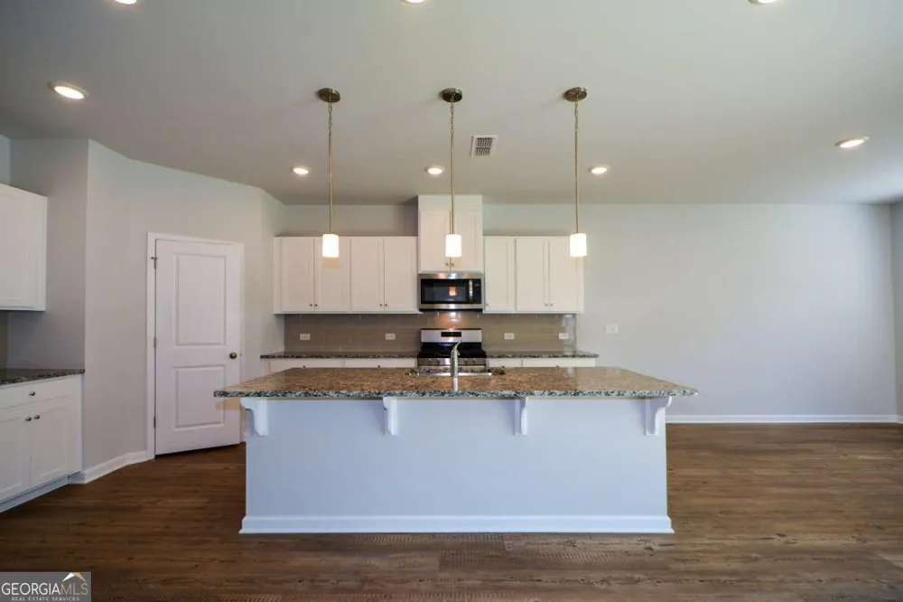 104 Green Love LN Grayson, GA 30017