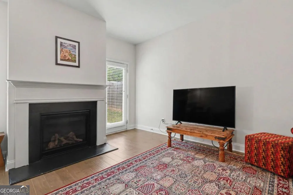 85 Castlemoor LOOP Adairsville, GA 30103