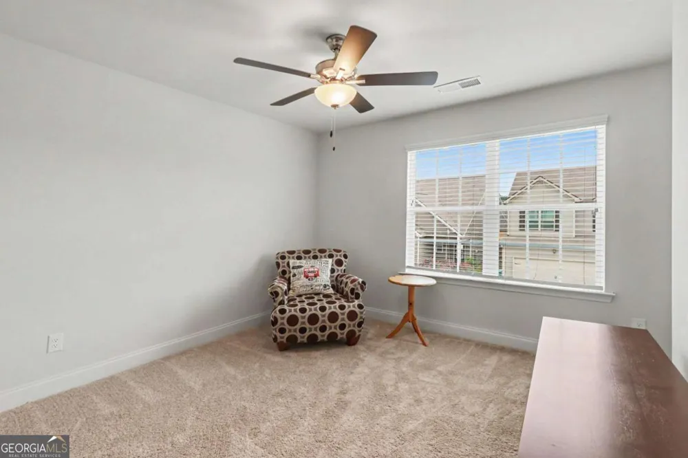 85 Castlemoor LOOP Adairsville, GA 30103