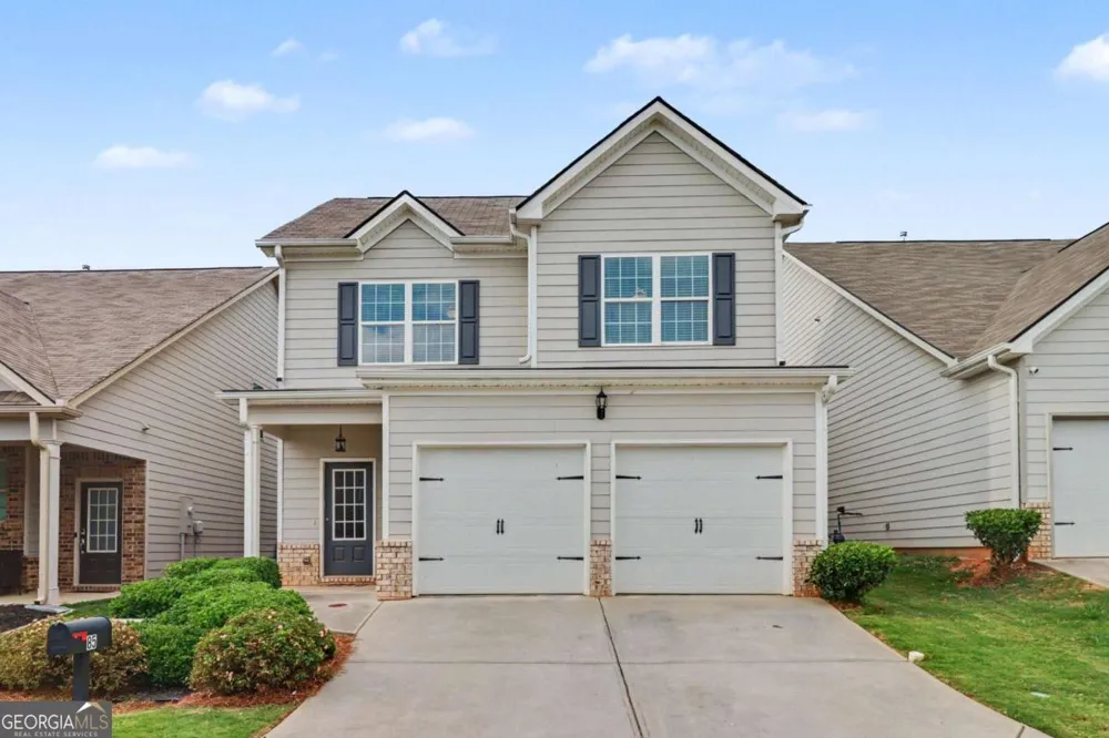 85 Castlemoor LOOP Adairsville, GA 30103