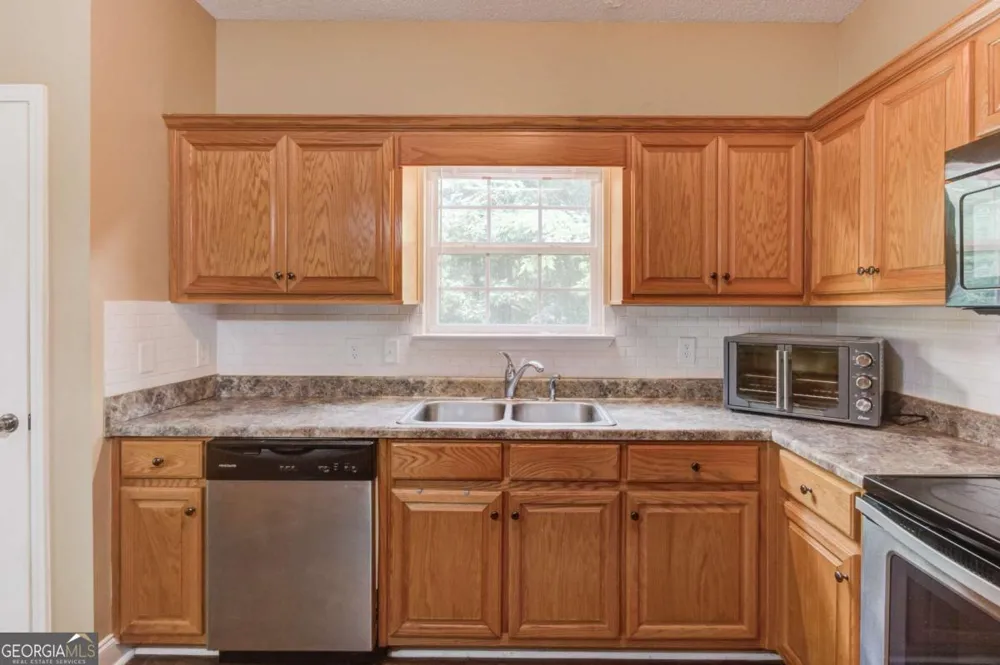 165 John Sharp RD Colbert, GA 30628