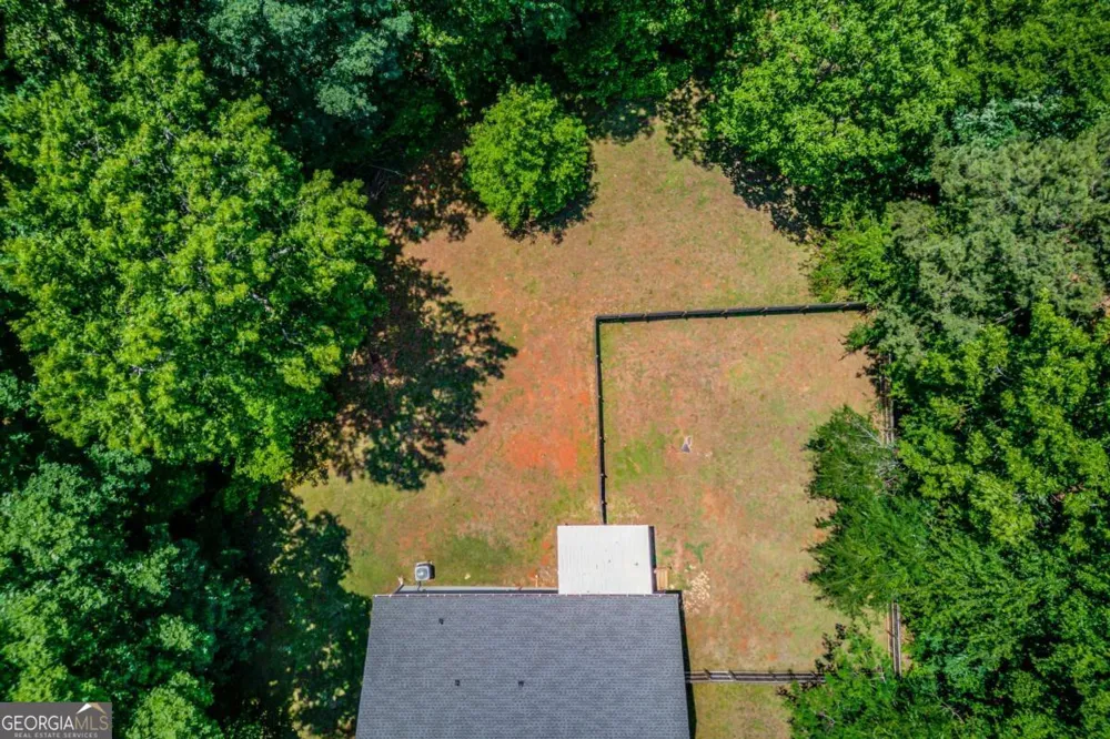 165 John Sharp RD Colbert, GA 30628