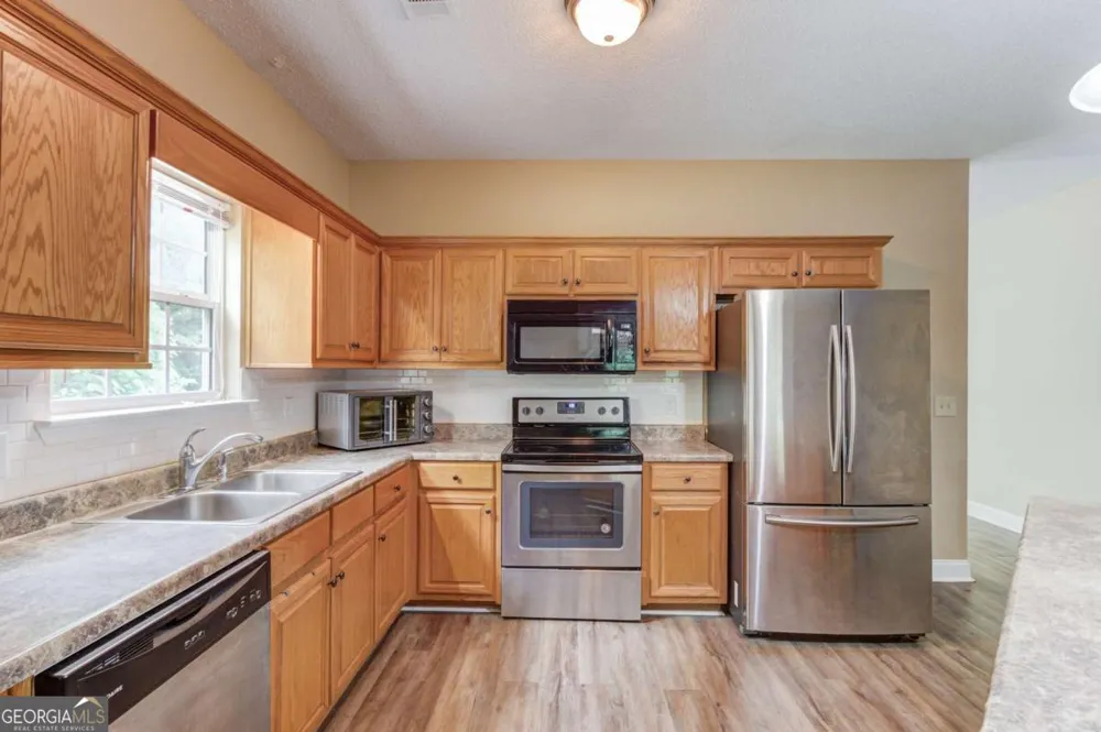 165 John Sharp RD Colbert, GA 30628