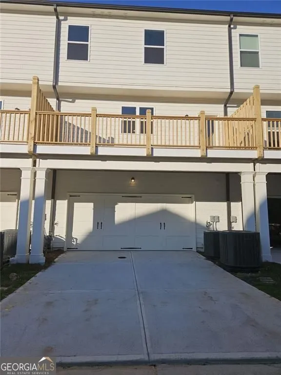 1574 Gin Blossom CIR Lawrenceville, GA 30045