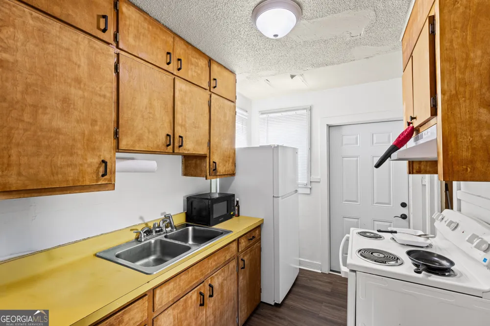 2033 Shirley AVE Augusta, GA 30904