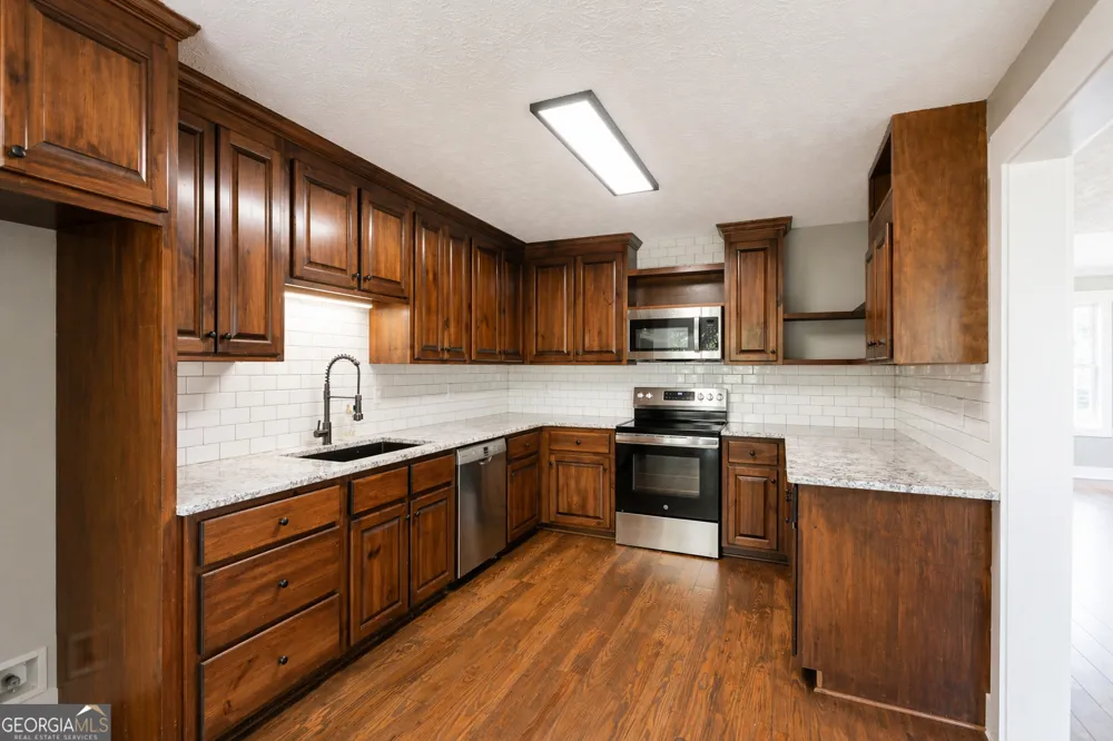 304 Bailey RD Monticello, GA 31064