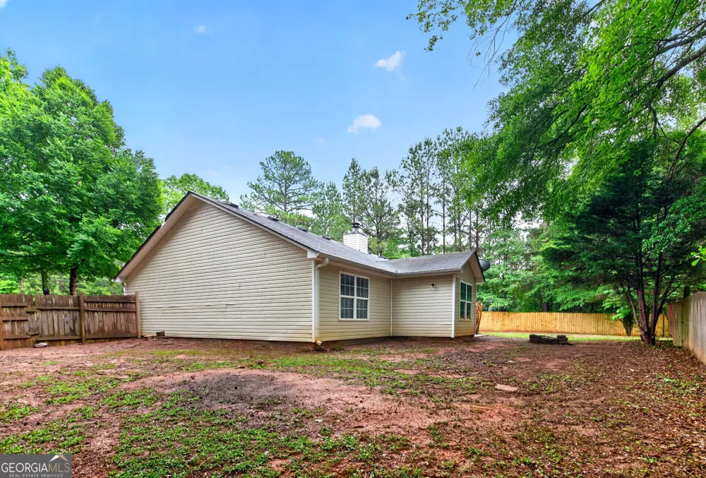 48 Fawn DR Grantville, GA 30220