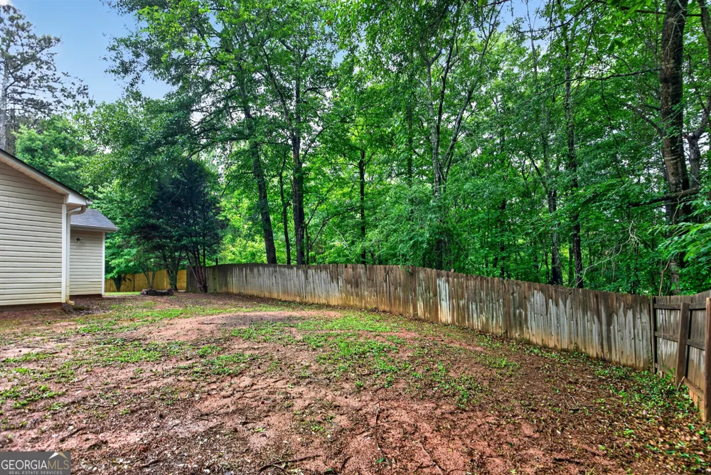 48 Fawn DR Grantville, GA 30220