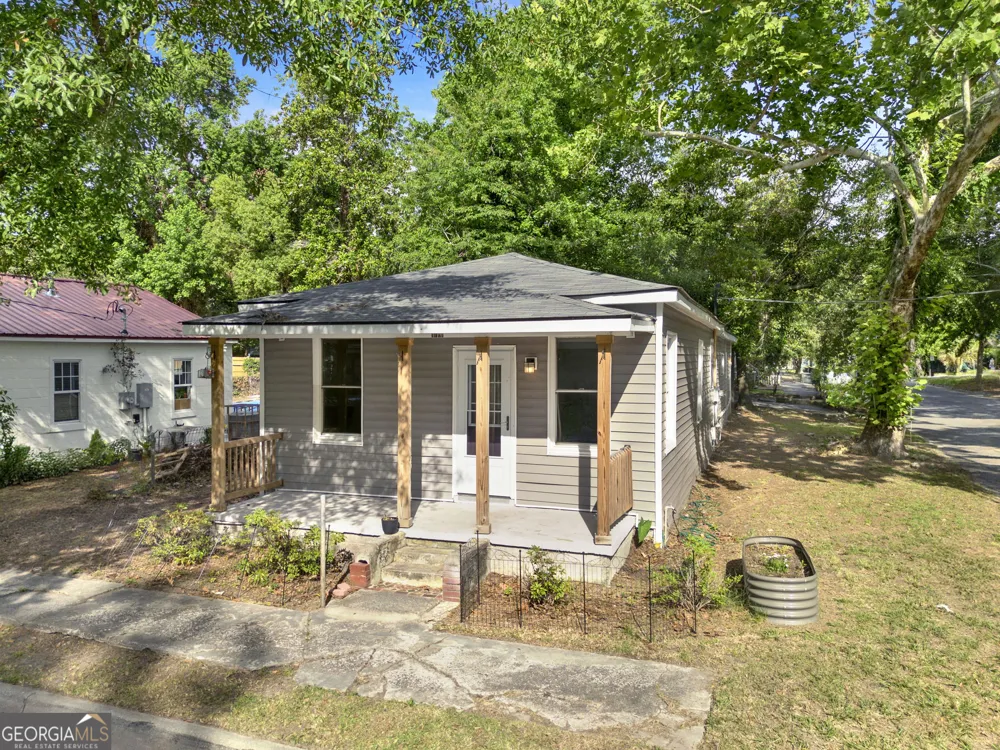 1701 Grove ST Savannah, GA 31401