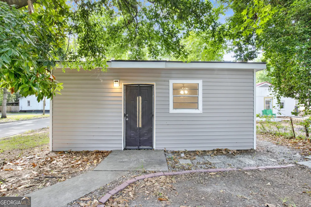 1701 Grove ST Savannah, GA 31401