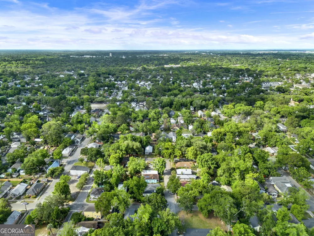 1701 Grove ST Savannah, GA 31401