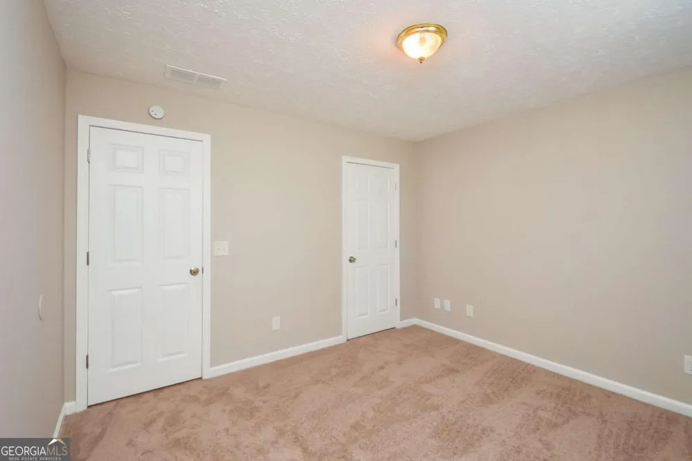 300 Claremont DR Covington, GA 30016