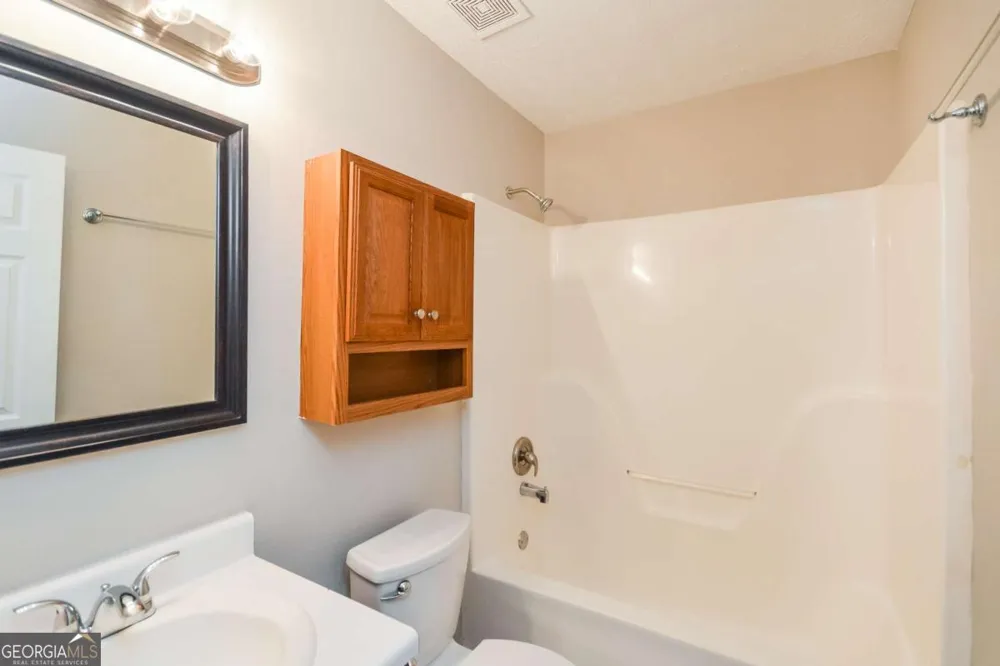 300 Claremont DR Covington, GA 30016