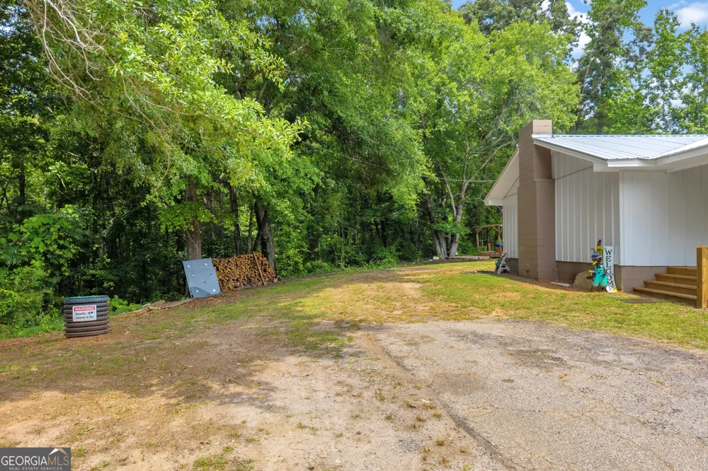 3030 Smith McGee RD Iva, SC 29655