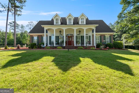 506 Riverside DR