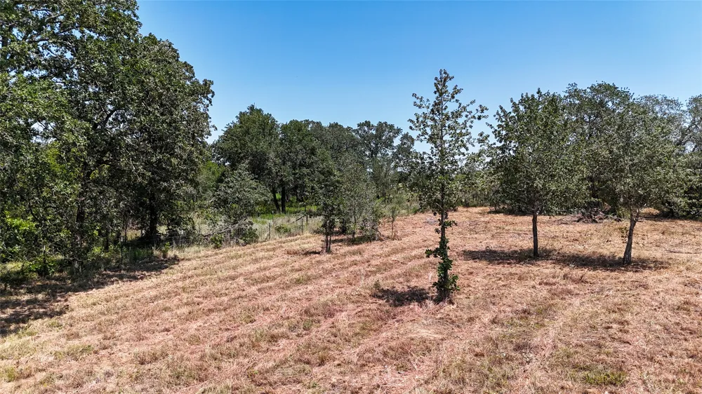4177 Old Colony Line Road Lockhart, TX 78644