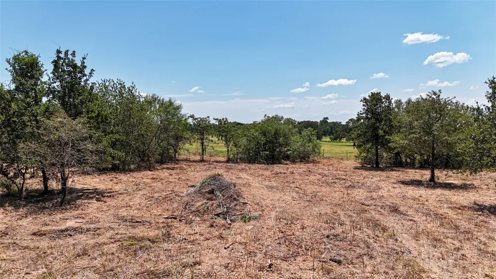 4177 Old Colony Line Road Lockhart, TX 78644