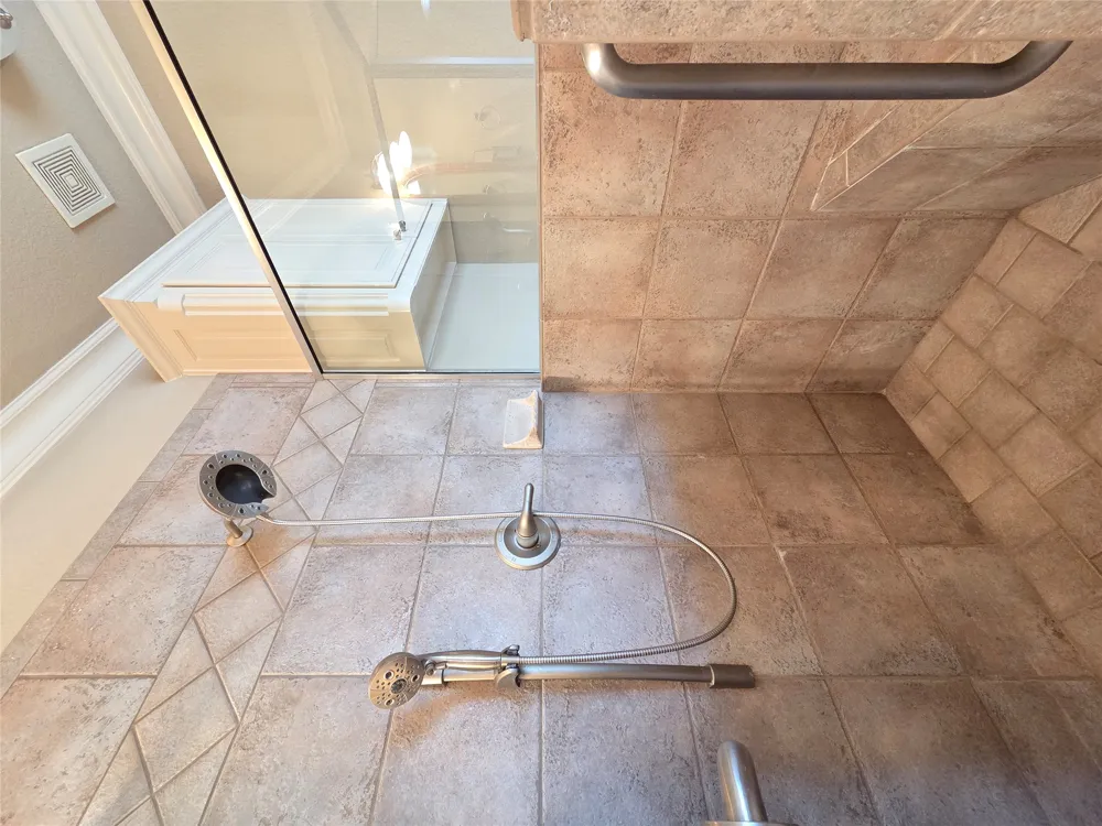 1121 Gabriel Lane Fort Worth, TX 76116
