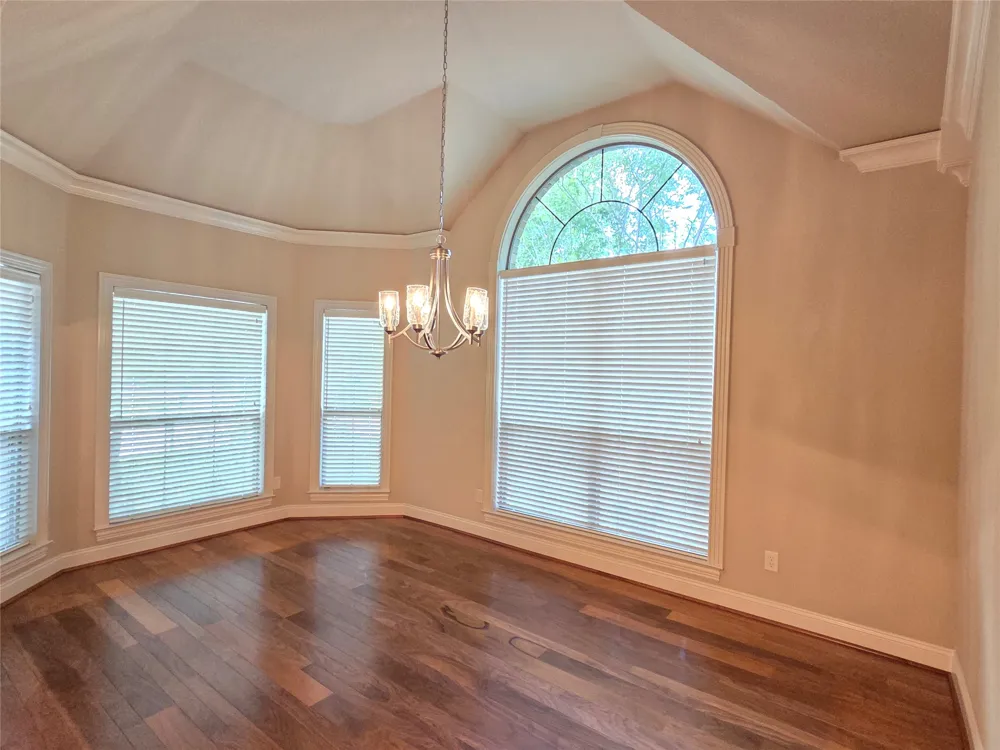 1121 Gabriel Lane Fort Worth, TX 76116