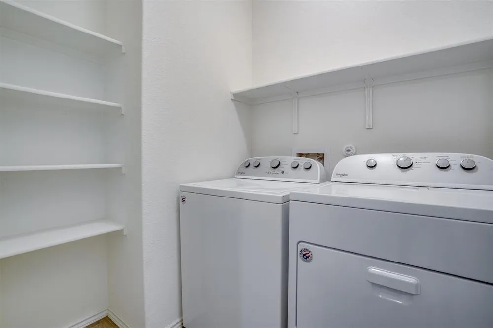 217 La Dera Drive Liberty Hill, TX 78642