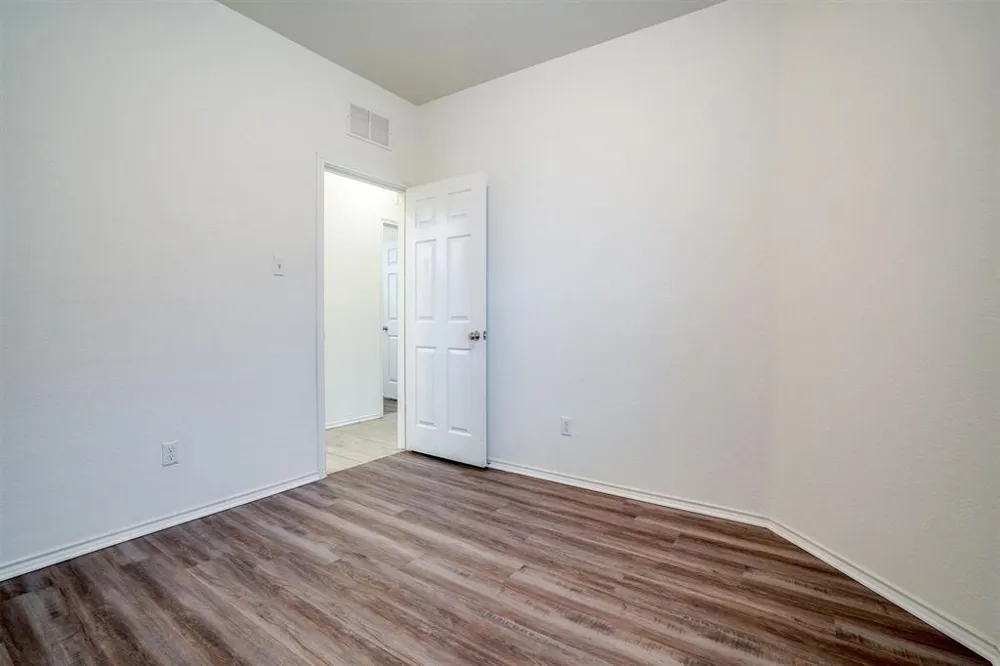 217 La Dera Drive Liberty Hill, TX 78642
