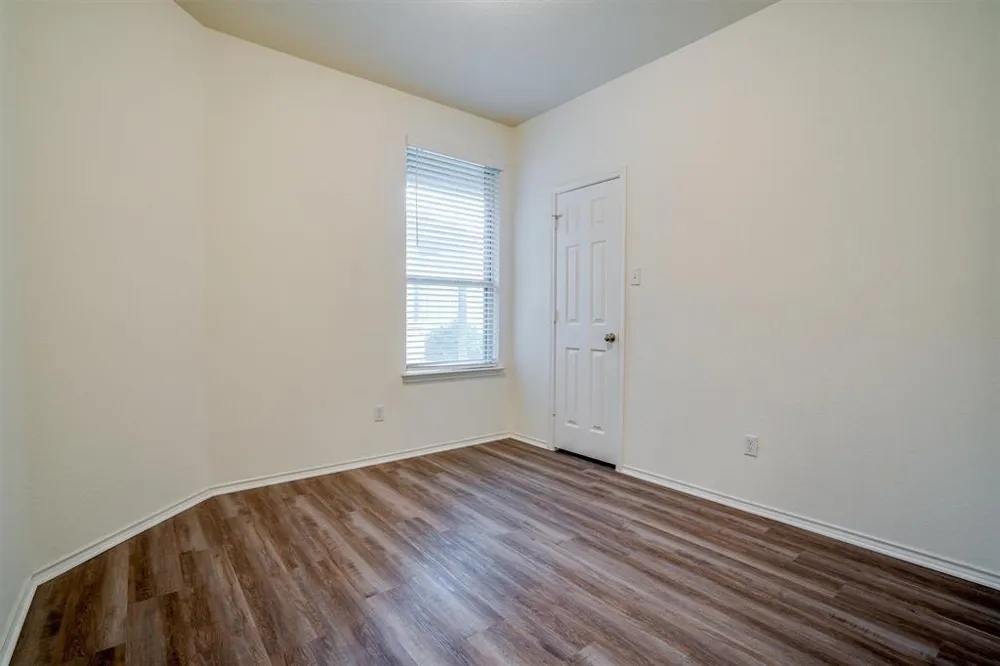 217 La Dera Drive Liberty Hill, TX 78642