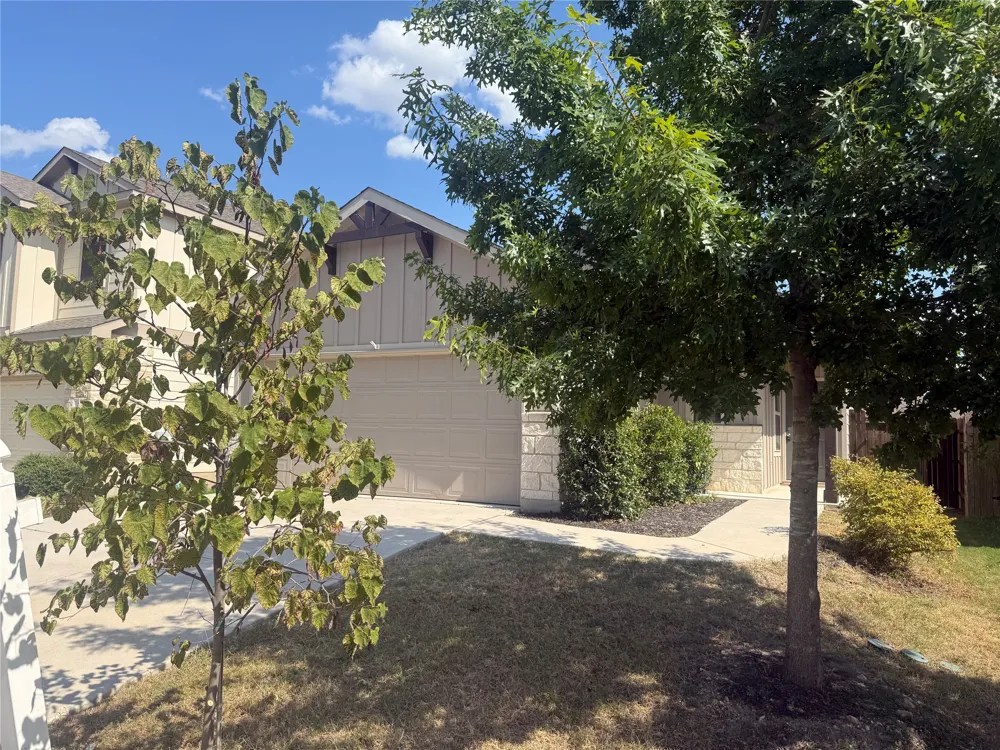 217 La Dera Drive Liberty Hill, TX 78642