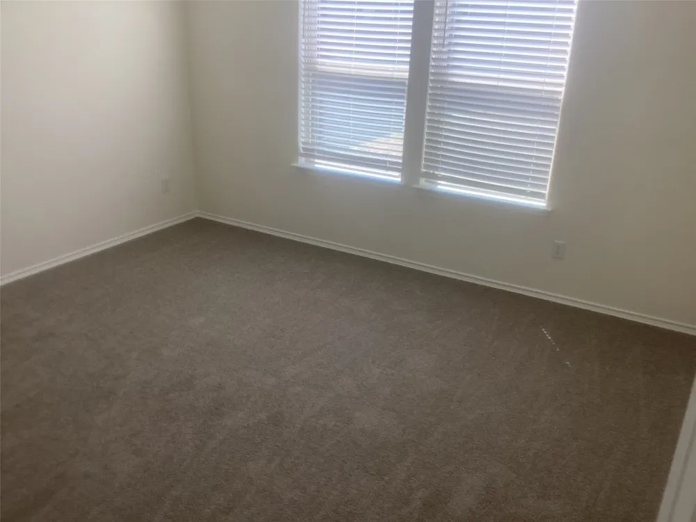 217 La Dera Drive Liberty Hill, TX 78642