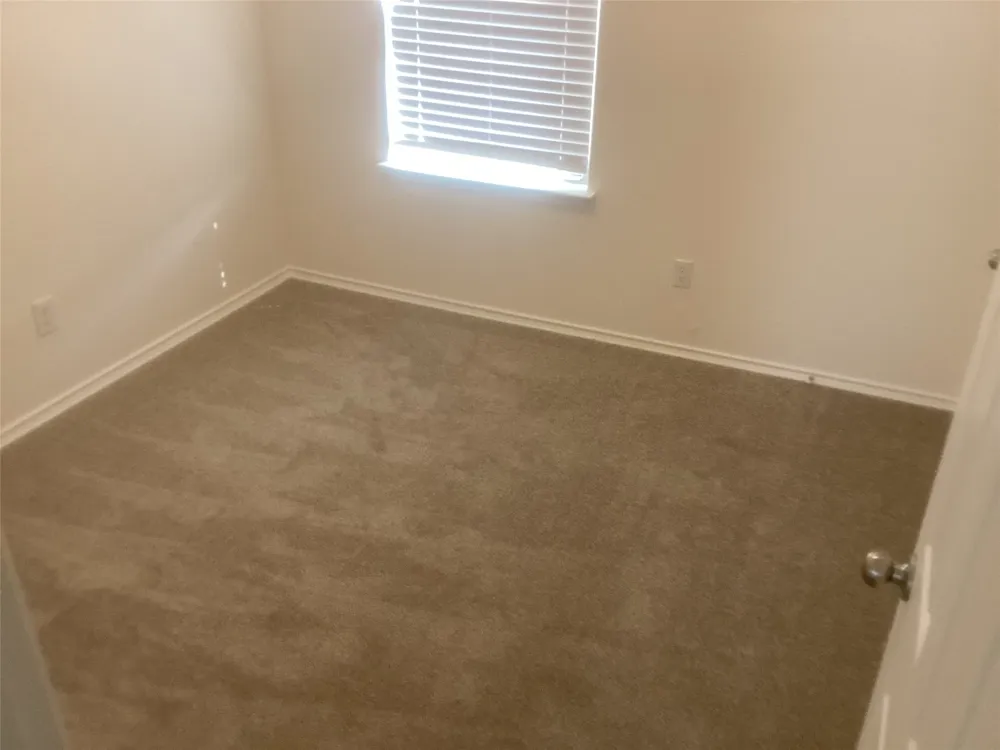 217 La Dera Drive Liberty Hill, TX 78642