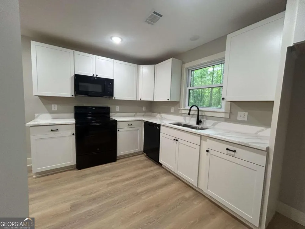 114 Liberty LN Bremen, GA 30110
