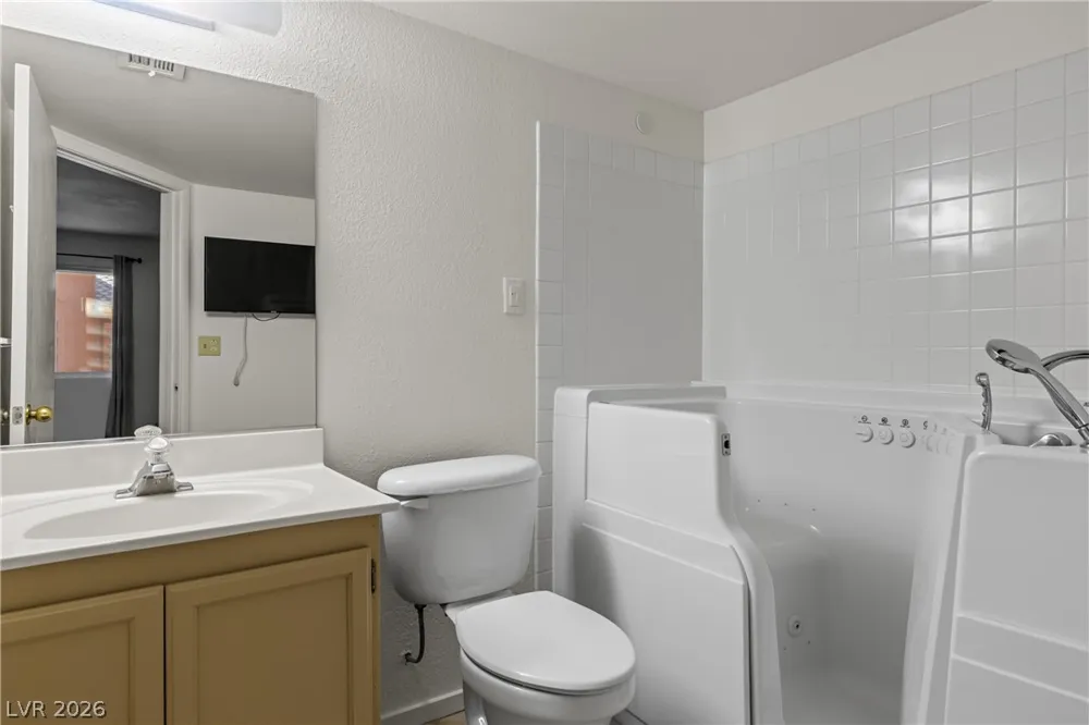 930 Mesquite Springs Drive #101 Mesquite, NV 89027