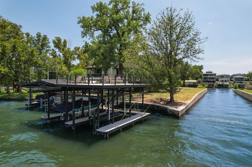39 Harris Loop Kingsland, TX 78639