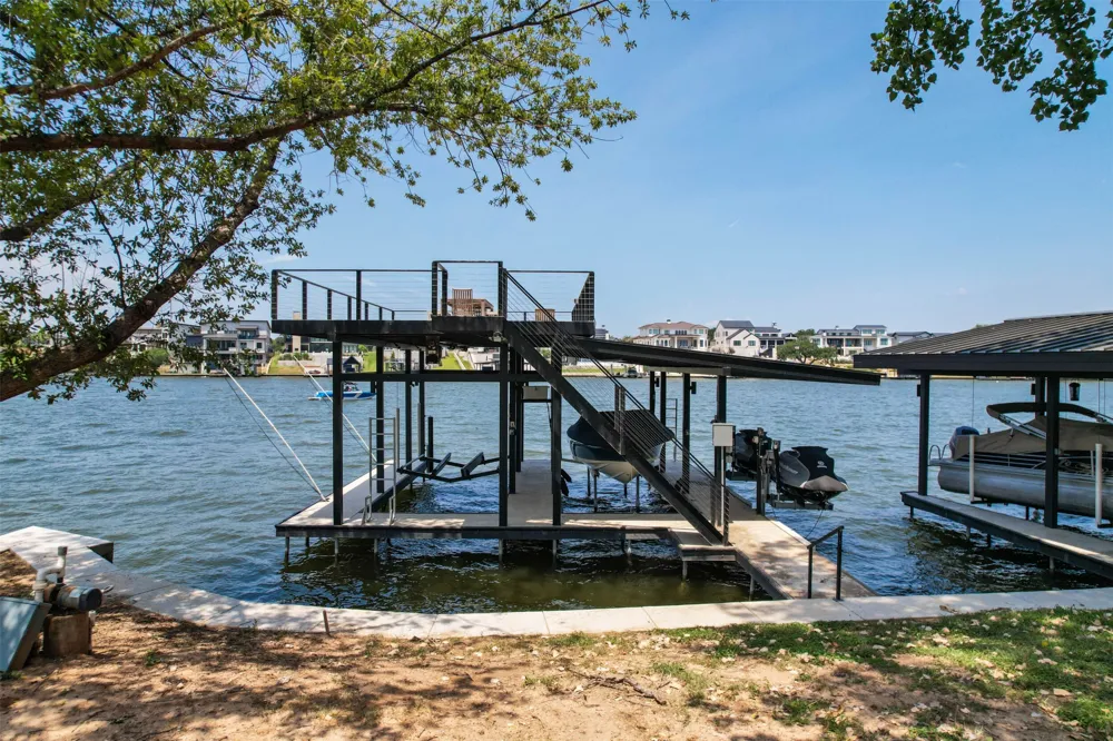 39 Harris Loop Kingsland, TX 78639