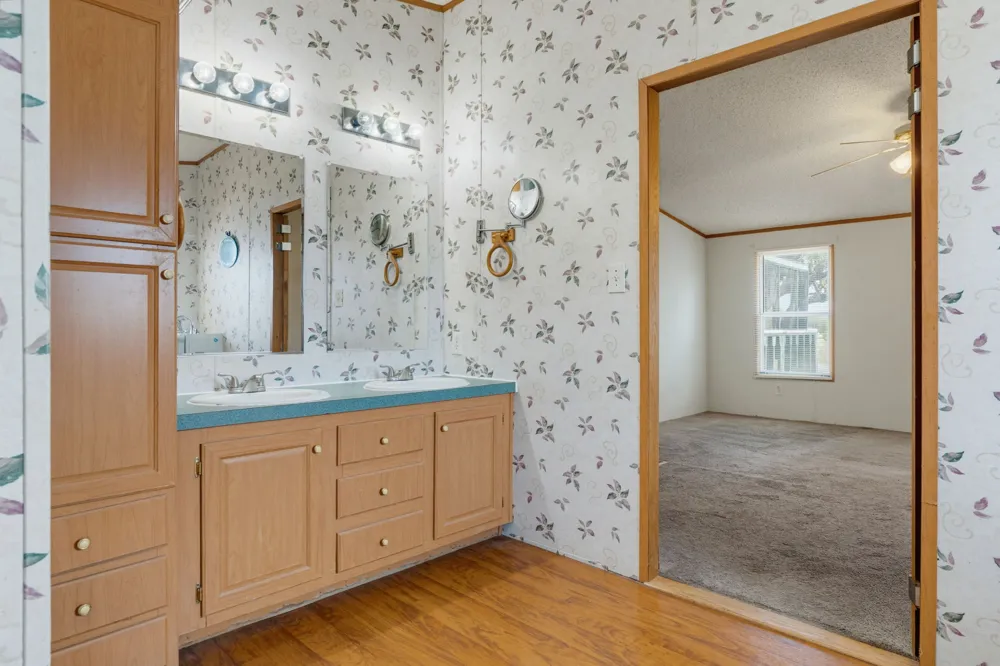 1506 Quail Point Drive Kempner, TX 76539