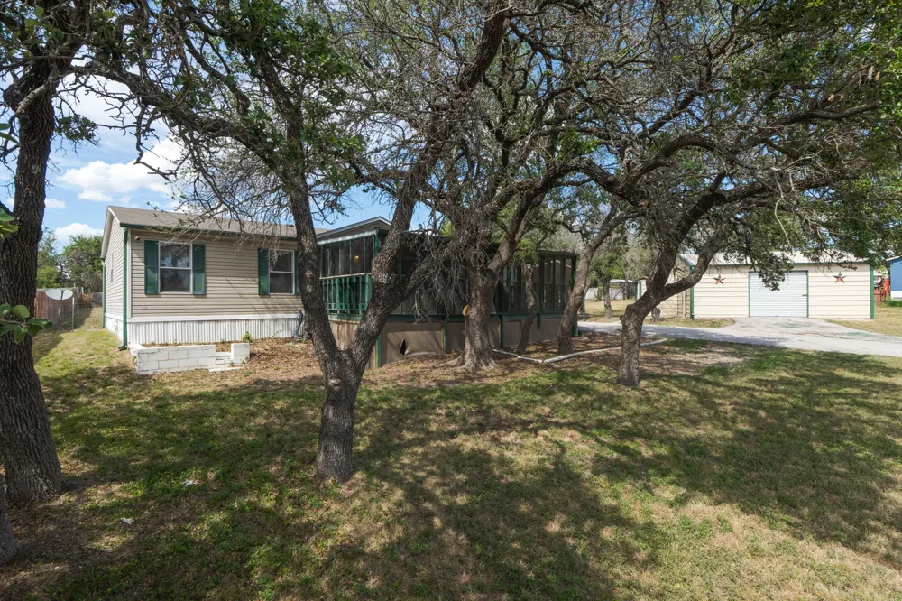 1506 Quail Point Drive Kempner, TX 76539