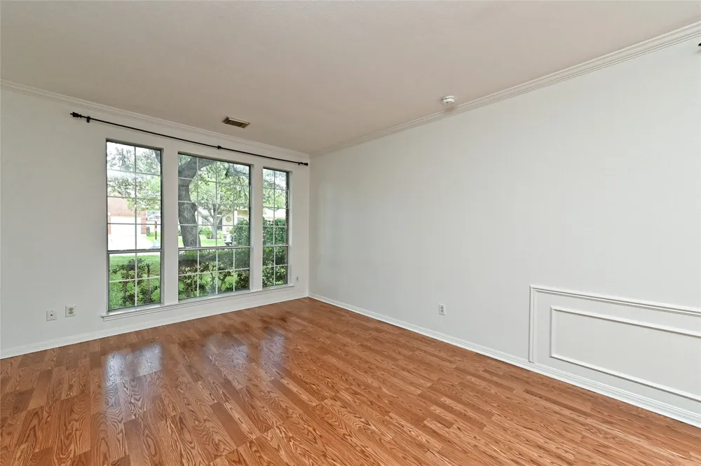 5704 Trelawney Lane Austin, TX 78739